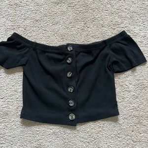 🌸 SHEIN BLACK CROPPED IFF THE SHOULDER SHORT SLEEVE TOP WITH BUTTONS SIZE XS